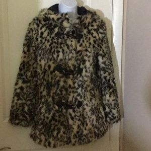 Women’s leopard faux fur coat